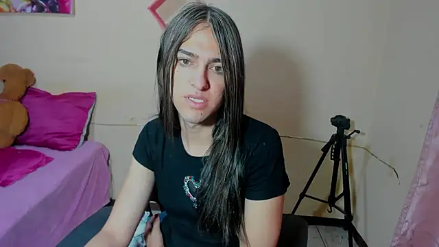 Snapshot of sweet1Girl chatting on February 2025 12:06:02 PM sweet1Girl online show from February 2025 12:06:02 PM