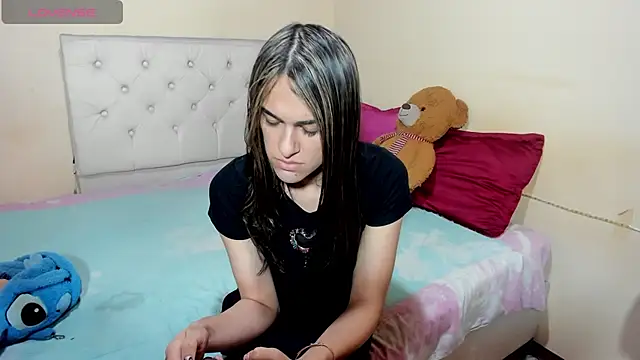 Snapshot of sweet1Girl chatting on February 2025 12:05:02 PM sweet1Girl online show from February 2025 12:05:02 PM