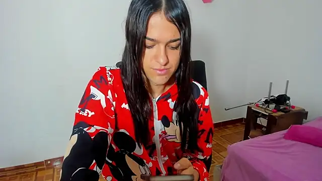 sweet1Girl online show from April 2026 12:06:01 PM