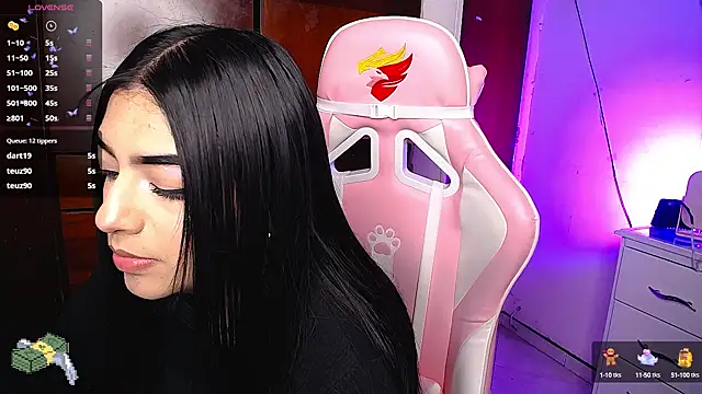 eva six online show from December 2024 10:53:01 PM