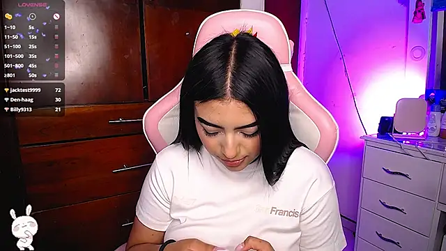 eva six online show from January 2025 03:51:01 AM