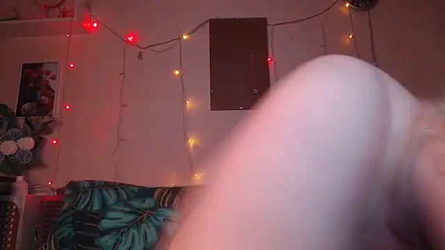 Karolina love  online show from December 2024 01:07:02 AM