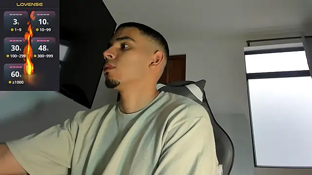 Snapshot of joss_111 chatting on September 2025 12:27:02 PM joss 111 online show from September 2025 12:27:02 PM