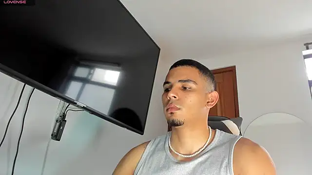 Snapshot of joss_111 chatting on September 2025 12:40:01 PM joss 111 online show from September 2025 12:40:01 PM