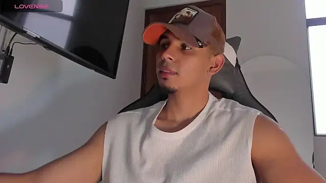 Snapshot of joss_111 chatting on September 2025 04:45:01 PM joss 111 online show from September 2025 04:45:01 PM