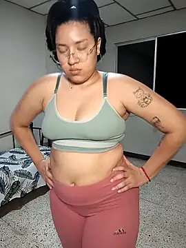 DanelyLopez online show from December 2025 02:31:01 AM