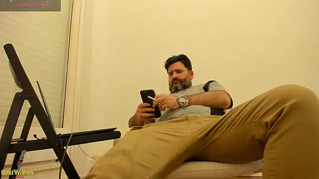 Maxi TheBigDaddy online show from January 2025 09:52:02 PM