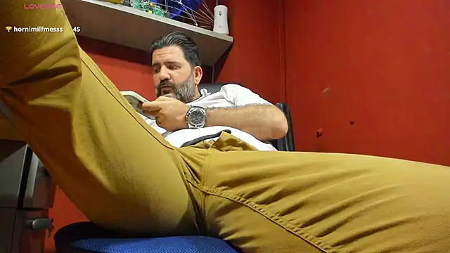 Maxi TheBigDaddy online show from February 2025 06:31:02 PM