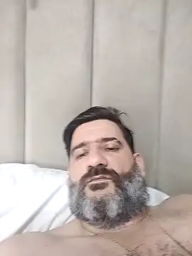 Maxi TheBigDaddy online show from April 2026 09:01:02 PM