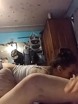 Snapshot of Thicknjuicy1986 chatting on October 2025 12:58:01 PM Thicknjuicy1986 online show from October 2025 12:58:01 PM