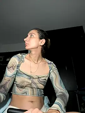 DanikRosse online show from September 2025 04:06:02 AM