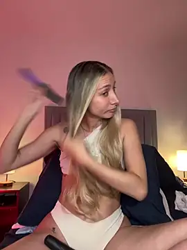 DanikRosse online show from February 2026 03:15:01 AM