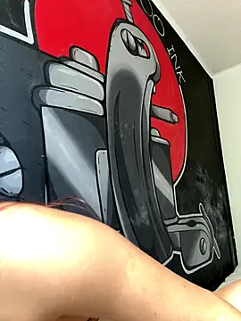 Sarah millerr  online show from October 2025 06:19:02 PM