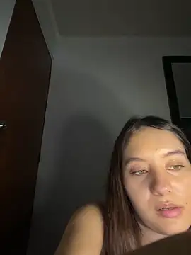 Sarah millerr  online show from April 2026 07:58:02 PM