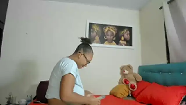 megan-hotxx online show from December 2025 02:27:01 AM