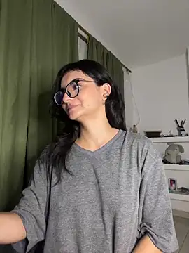 Snapshot of Cat2525 chatting on January 2025 01:34:02 AM Cat2525 online show from January 2025 01:34:02 AM