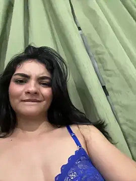 Snapshot of Cat2525 chatting on February 2025 04:04:01 AM Cat2525 online show from February 2025 04:04:01 AM