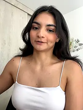 Snapshot of Cat2525 chatting on November 2025 08:29:01 PM Cat2525 online show from November 2025 08:29:01 PM