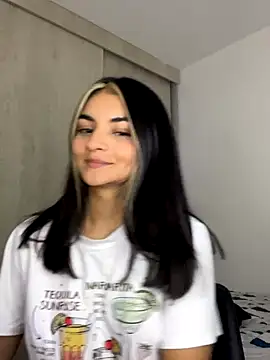 Snapshot of Cat2525 chatting on November 2025 01:59:02 AM Cat2525 online show from November 2025 01:59:02 AM