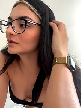 Snapshot of Cat2525 chatting on November 2025 09:02:01 PM Cat2525 online show from November 2025 09:02:01 PM