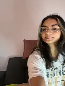 Cat2525 online show from April 2026 01:26:01 AM