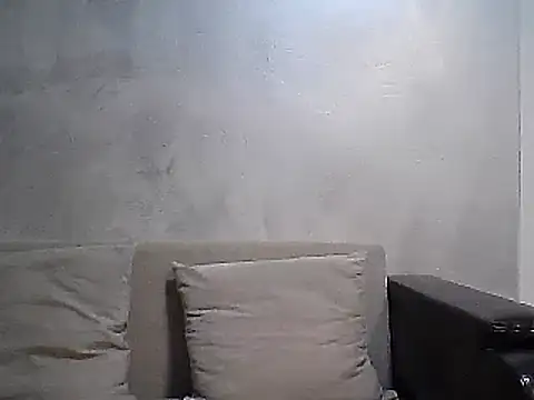 WildScorpio86 online show from March 2025 05:28:01 PM