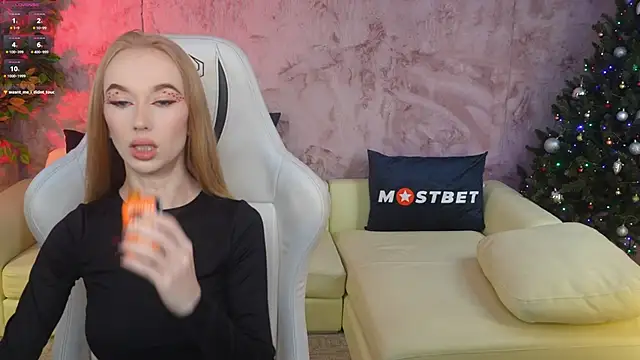 Amelia Blaze online show from December 2024 07:30:01 AM