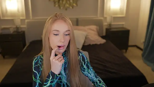 Amelia Blaze online show from October 2025 11:28:01 AM