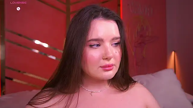 Snapshot of CuteAmberr chatting on January 2025 10:29:02 PM CuteAmberr online show from January 2025 10:29:02 PM