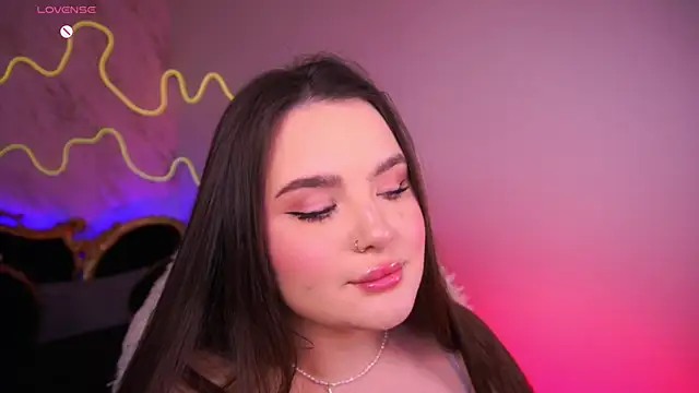 Snapshot of CuteAmberr chatting on January 2025 03:00:02 AM CuteAmberr online show from January 2025 03:00:02 AM