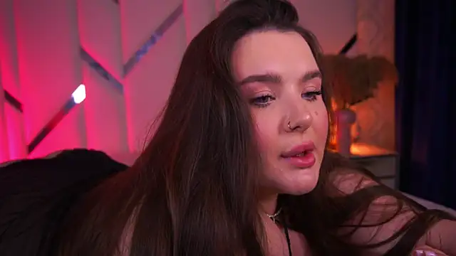 Snapshot of CuteAmberr chatting on January 2025 01:54:01 AM CuteAmberr online show from January 2025 01:54:01 AM