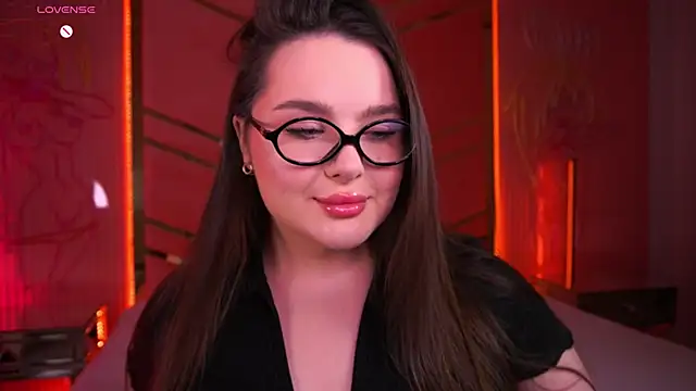 Snapshot of CuteAmberr chatting on February 2025 10:21:01 PM CuteAmberr online show from February 2025 10:21:01 PM