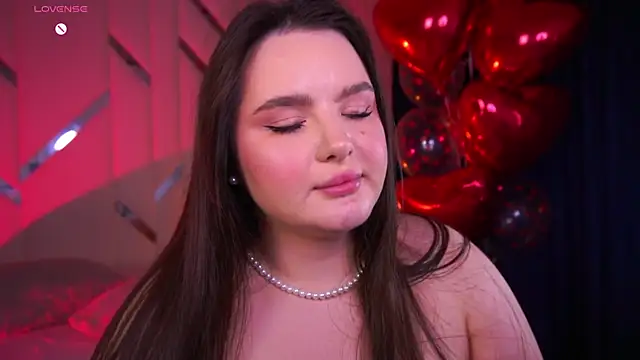 Snapshot of CuteAmberr chatting on February 2025 05:05:01 AM CuteAmberr online show from February 2025 05:05:01 AM