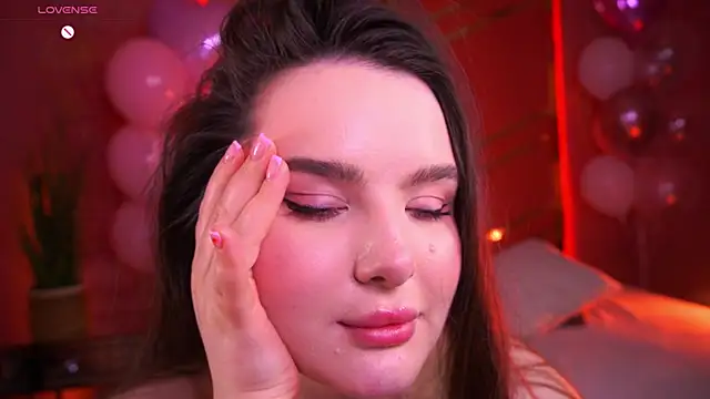 Snapshot of CuteAmberr chatting on February 2025 04:53:02 AM CuteAmberr online show from February 2025 04:53:02 AM