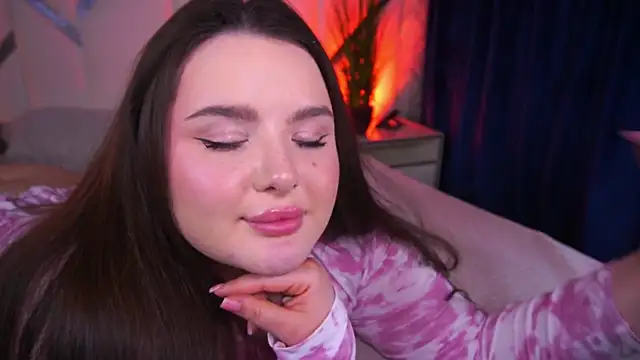 Snapshot of CuteAmberr chatting on March 2025 05:27:02 AM CuteAmberr online show from March 2025 05:27:02 AM