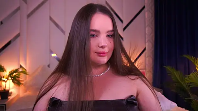 Snapshot of CuteAmberr chatting on September 2025 11:32:02 PM CuteAmberr online show from September 2025 11:32:02 PM