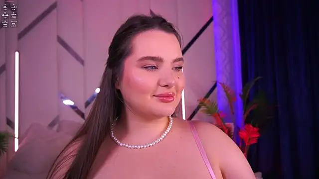 Snapshot of CuteAmberr chatting on December 2025 01:13:01 AM CuteAmberr online show from December 2025 01:13:01 AM