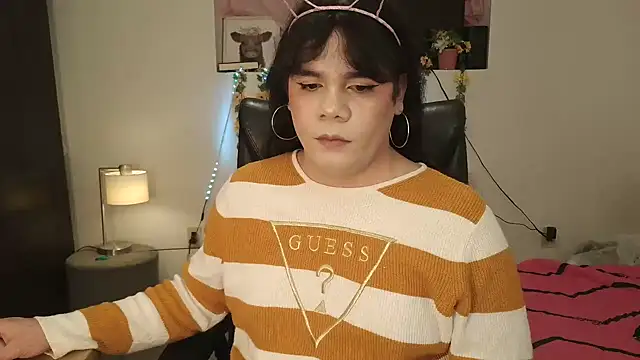 Violetacam 05 online show from February 2025 03:41:01 AM