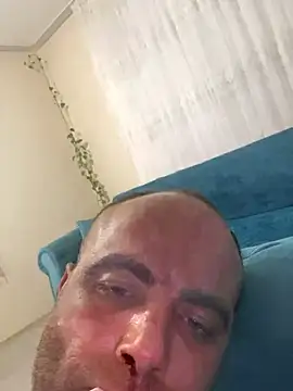 mustican422 online show from January 2025 01:20:01 AM