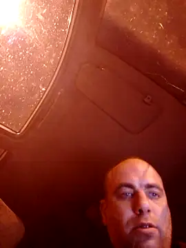 mustican422 online show from February 2025 06:01:01 PM