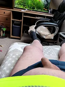 Mariomario0565 online show from October 2025 02:02:01 PM