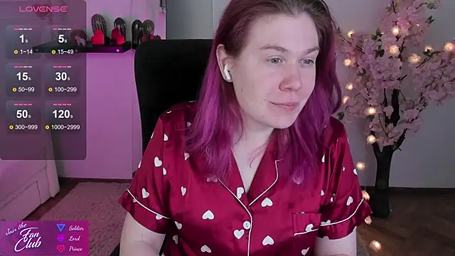 Nancy Sun  online show from February 2025 12:43:02 PM