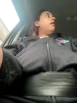 Vaiolet a online show from December 2024 08:51:01 PM