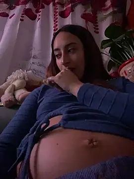 Vaiolet a online show from December 2024 01:50:01 AM