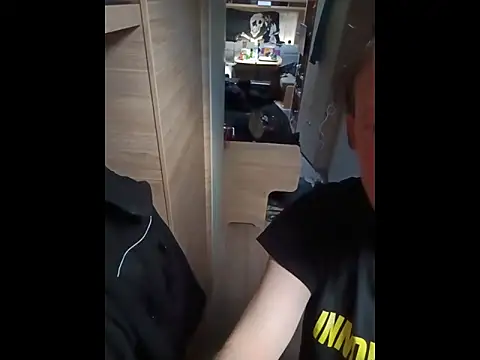 Ebinator666 online show from December 2025 11:37:01 AM