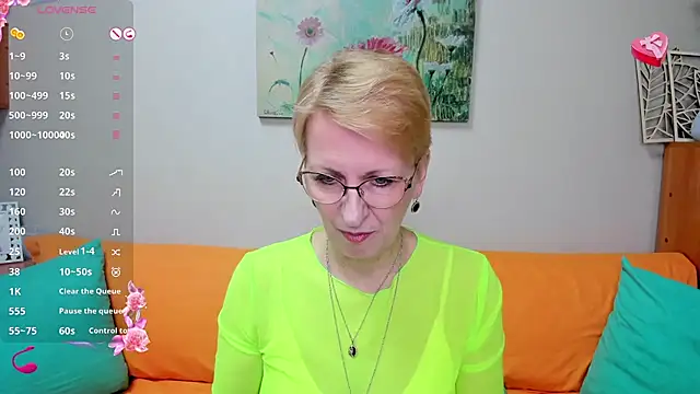 iamyourdream89 online show from March 2025 07:20:02 AM