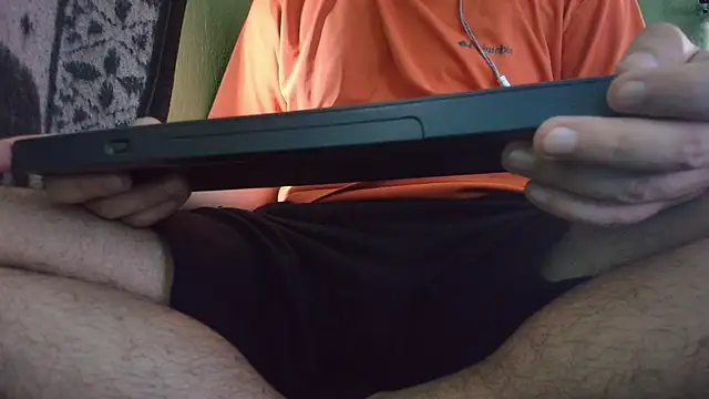 Snapshot of sweet_cock28 chatting on May 2026 03:31:02 PM sweet cock28 online show from May 2026 03:31:02 PM