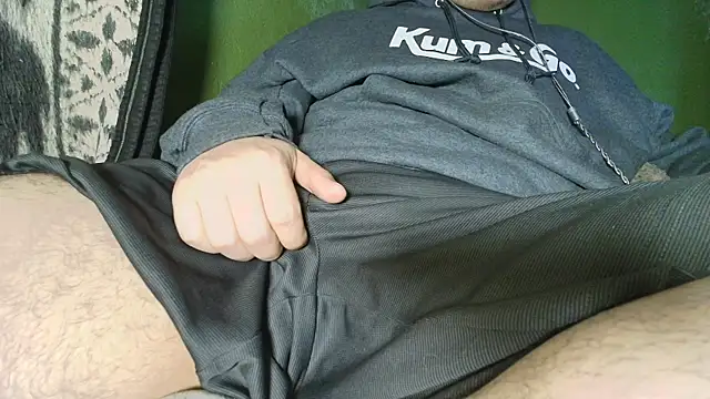 Snapshot of sweet_cock28 chatting on May 2026 04:21:01 AM sweet cock28 online show from May 2026 04:21:01 AM