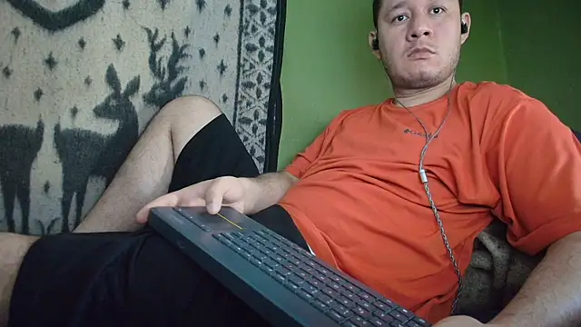 Snapshot of sweet_cock28 chatting on May 2026 03:09:01 PM sweet cock28 online show from May 2026 03:09:01 PM