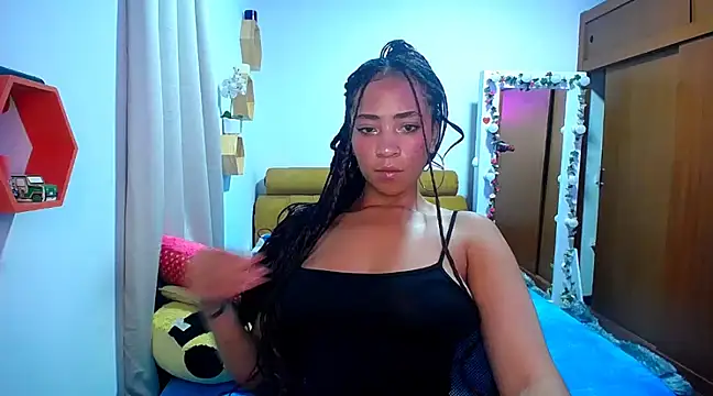 Danna Ross  online show from March 2025 01:42:02 AM